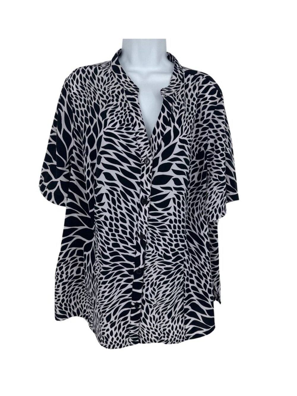 Maggie Barnes For Catherines Womens Button-Down Short Sleeve Top 1X 18/20